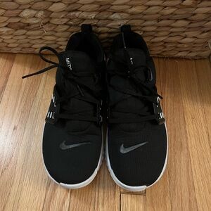 Nike Metcon 2 women’s cross training sneakers